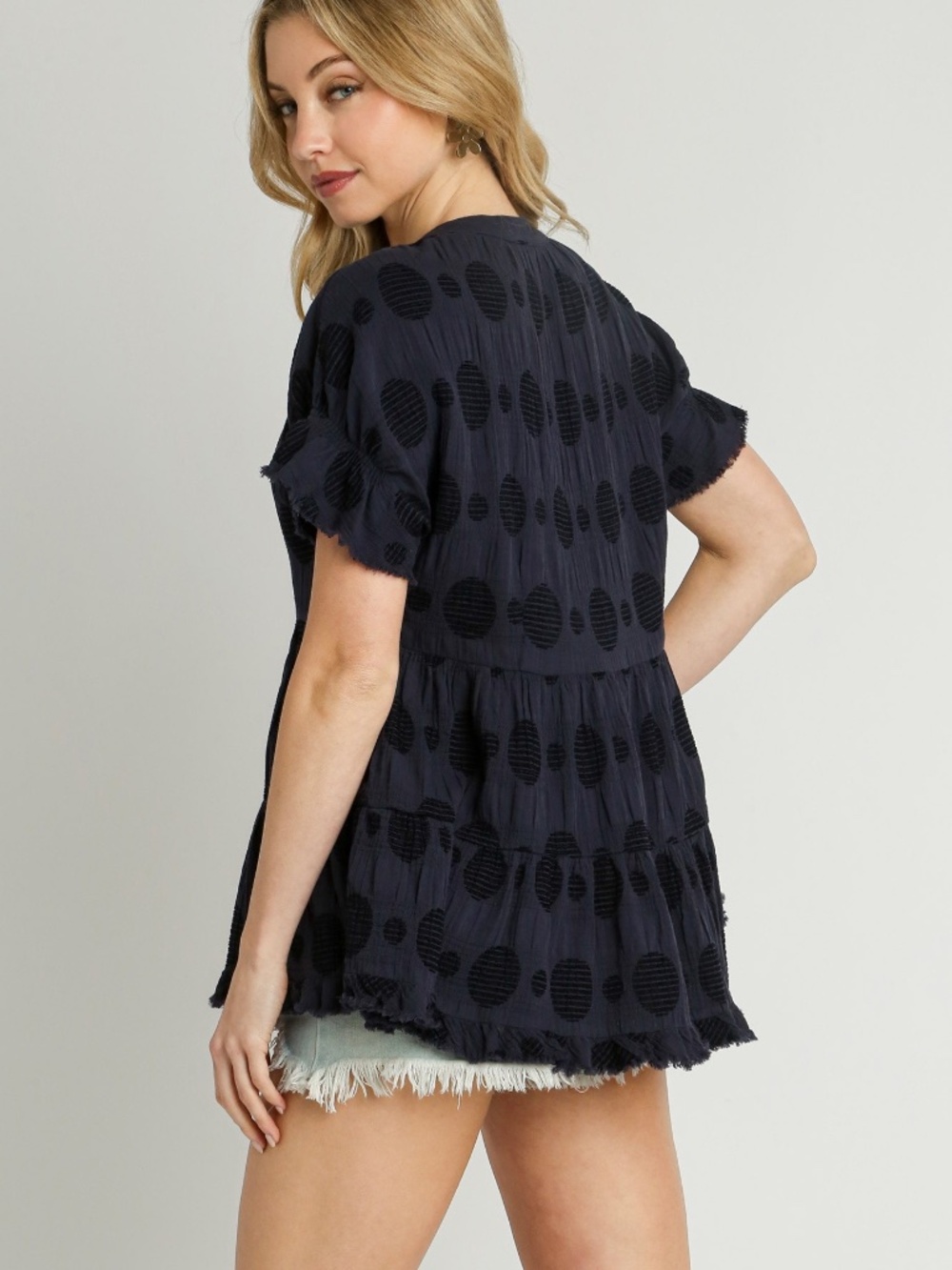 Umgee Dobby Dot Jacquard Tiered Babydoll Top NWT - Picture 5 of 9